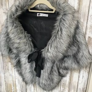 Fur Vest faux gray shrug with ribbon